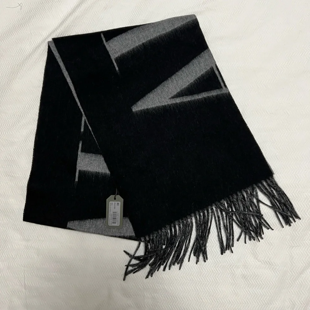 NWT ALLSAINT Dual 100% Wool Scarf in Grey/Black